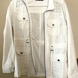 Maurice’s size small spring jacket white. New without tags